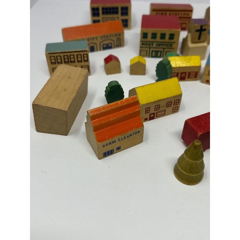 Vintage 1970's Playskool Village 52pc Block Set T3
